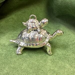 Charming Sterling 925 Silver Turtle w/ Baby Pendant